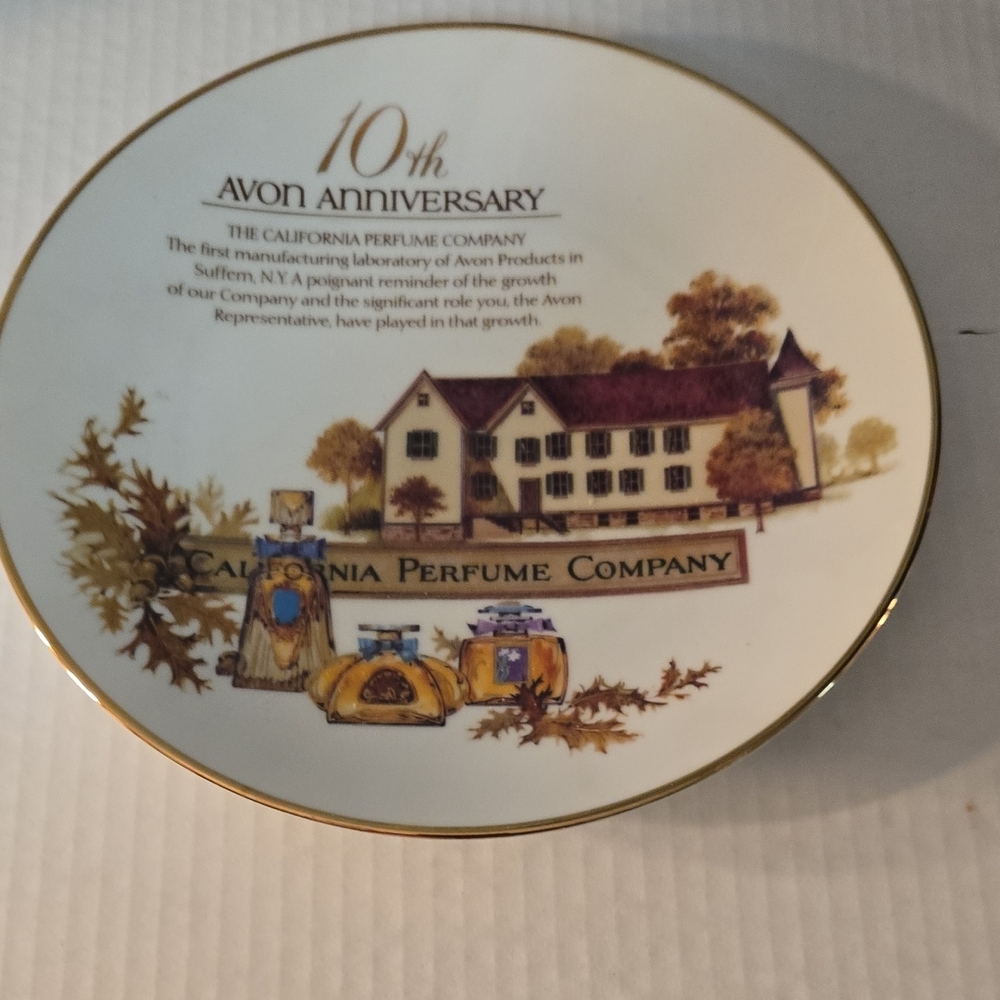 Avon 10th Anniversary Plate with Gold and Brown Accents